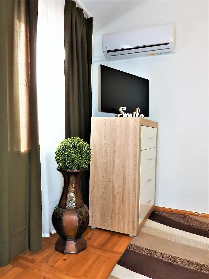 Léna Apartman - Eger