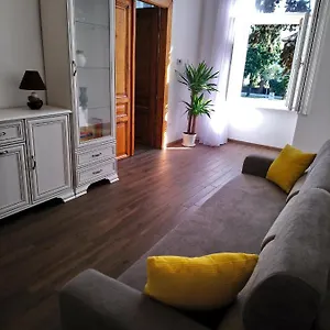 Apartman Dolina, Eger